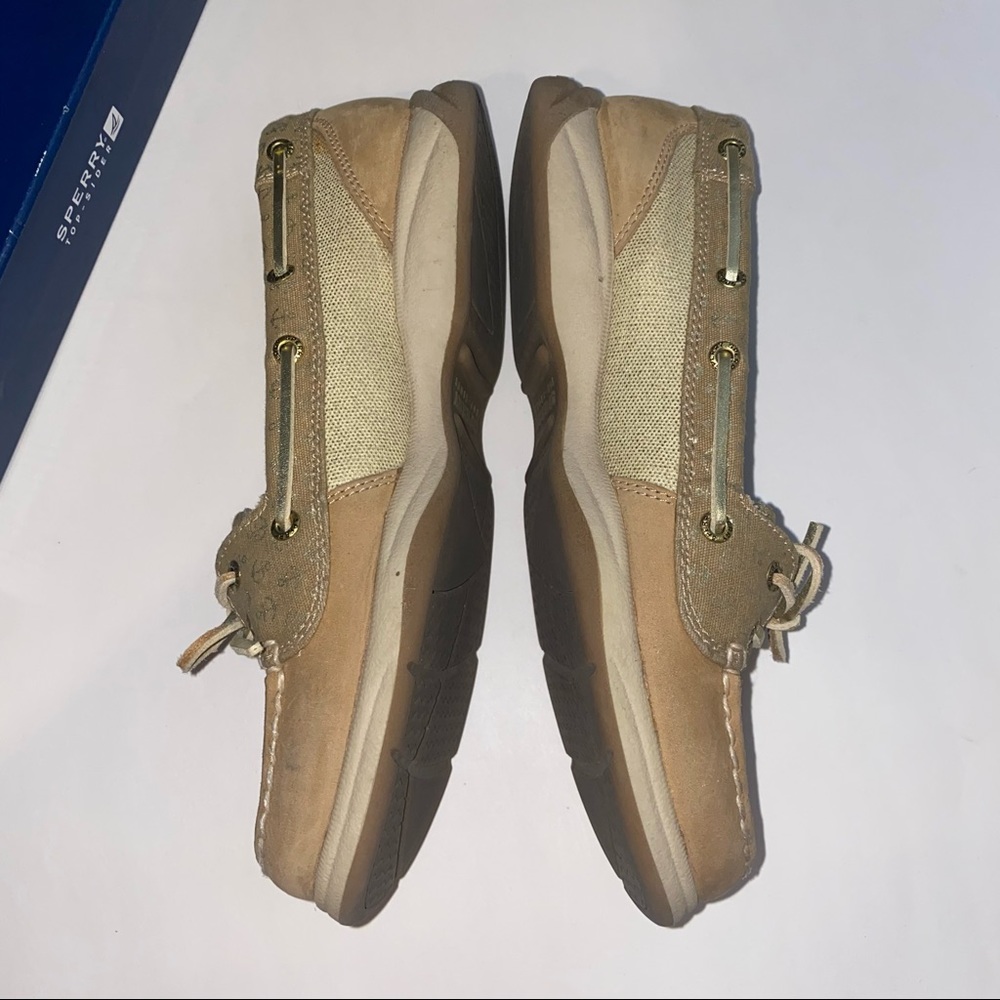 Sperry - Picture 3 of 6